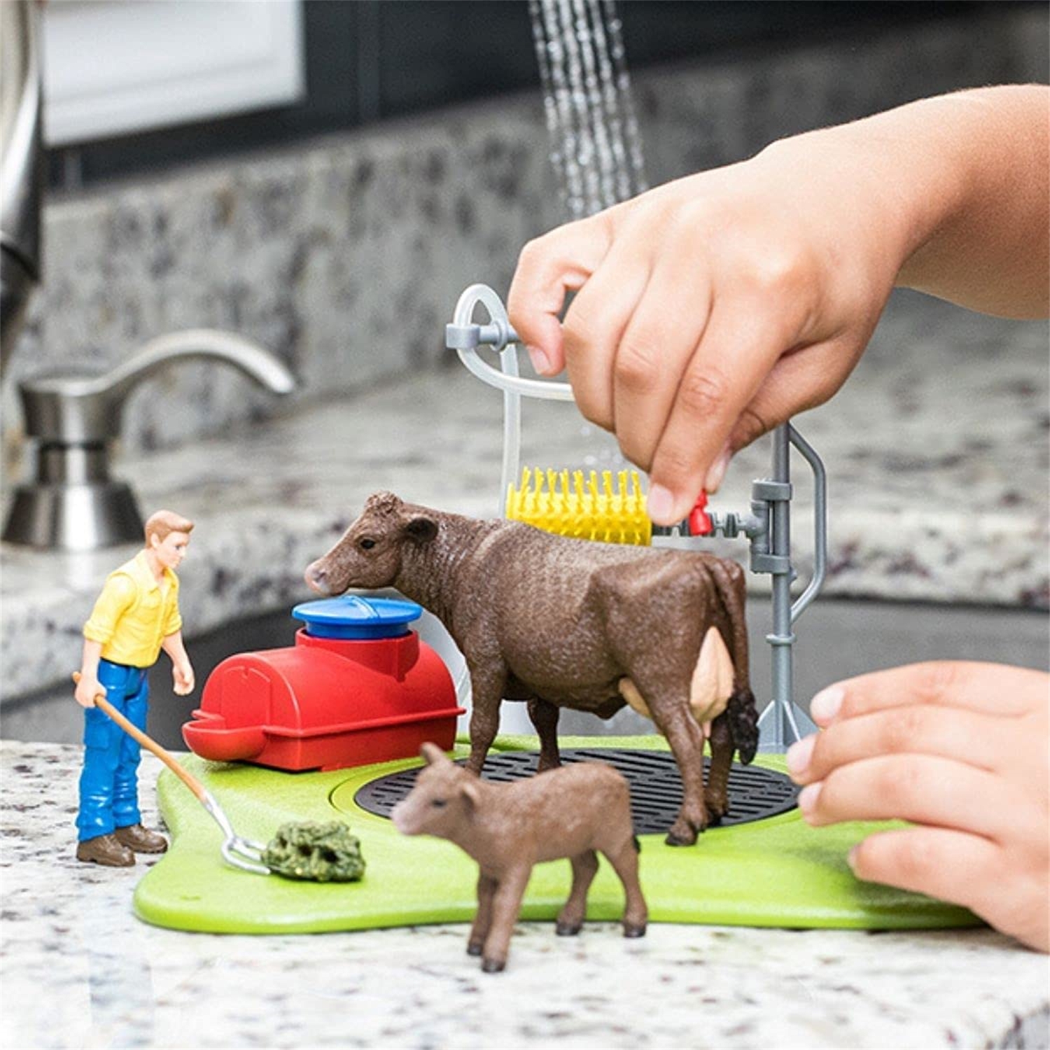 Schleich 42529 Farm World Kuh Waschstation