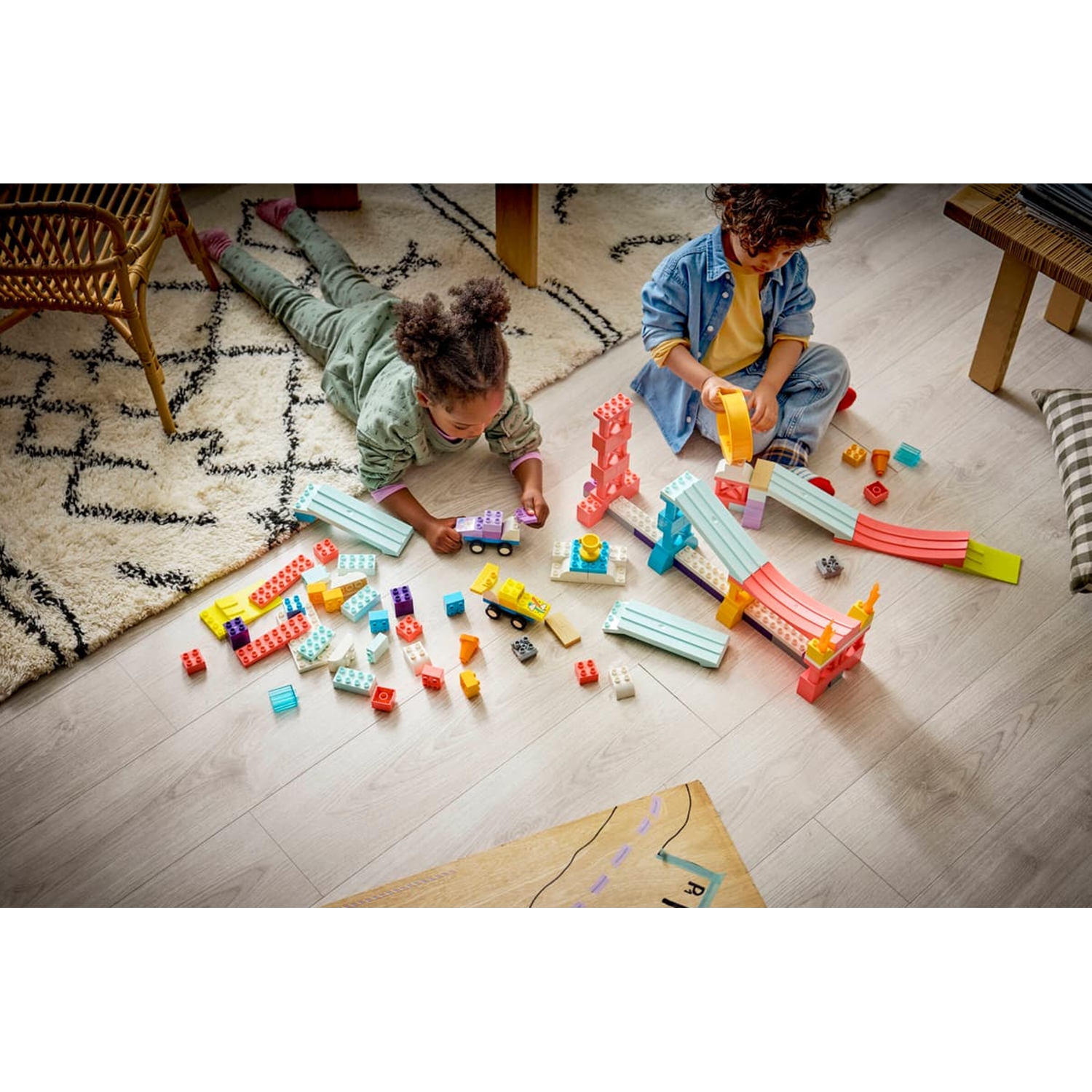 LEGO 10478 Kreative Sprungschanzen mit kleinen Flitzern 3-in-